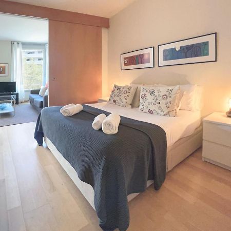 Stay U-Nique Apartments Venecuela Барселона Екстериор снимка