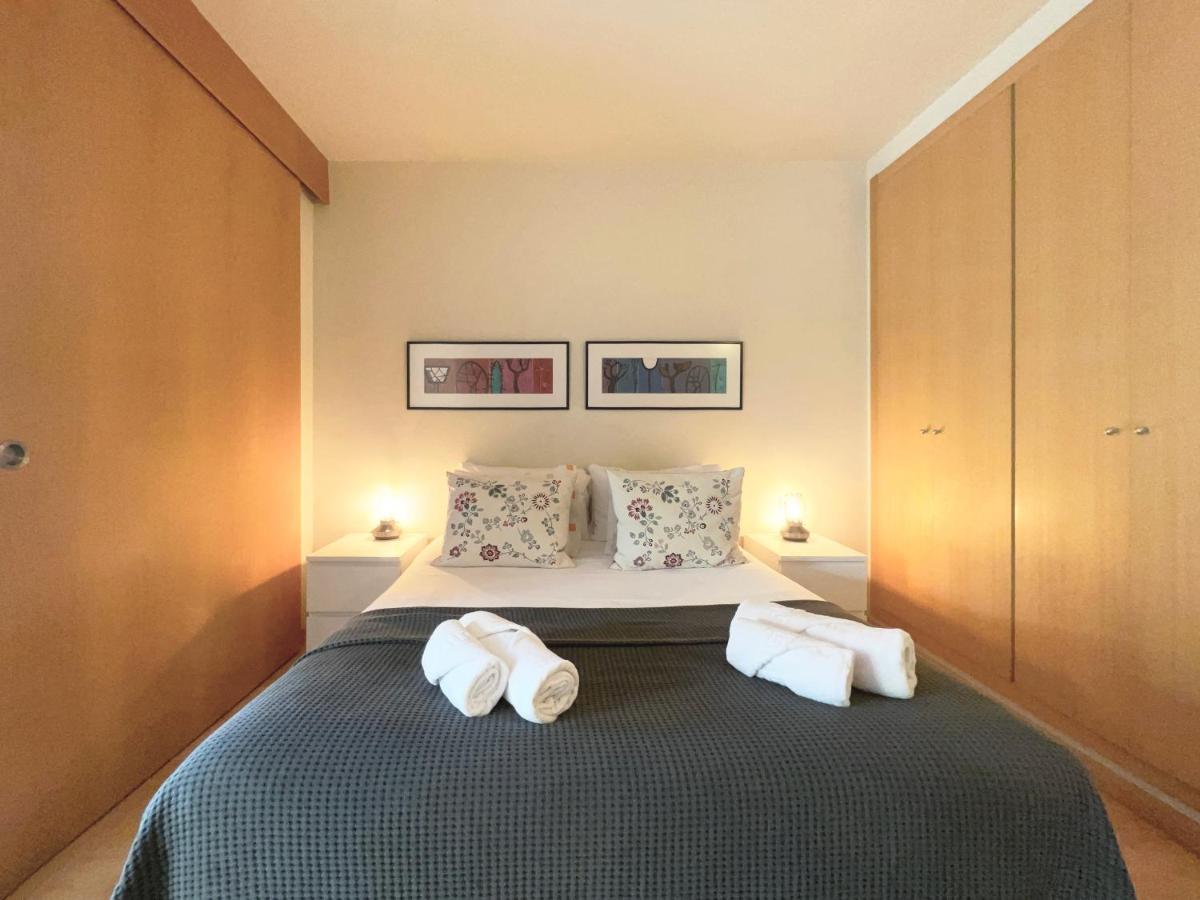Stay U-Nique Apartments Venecuela Барселона Екстериор снимка