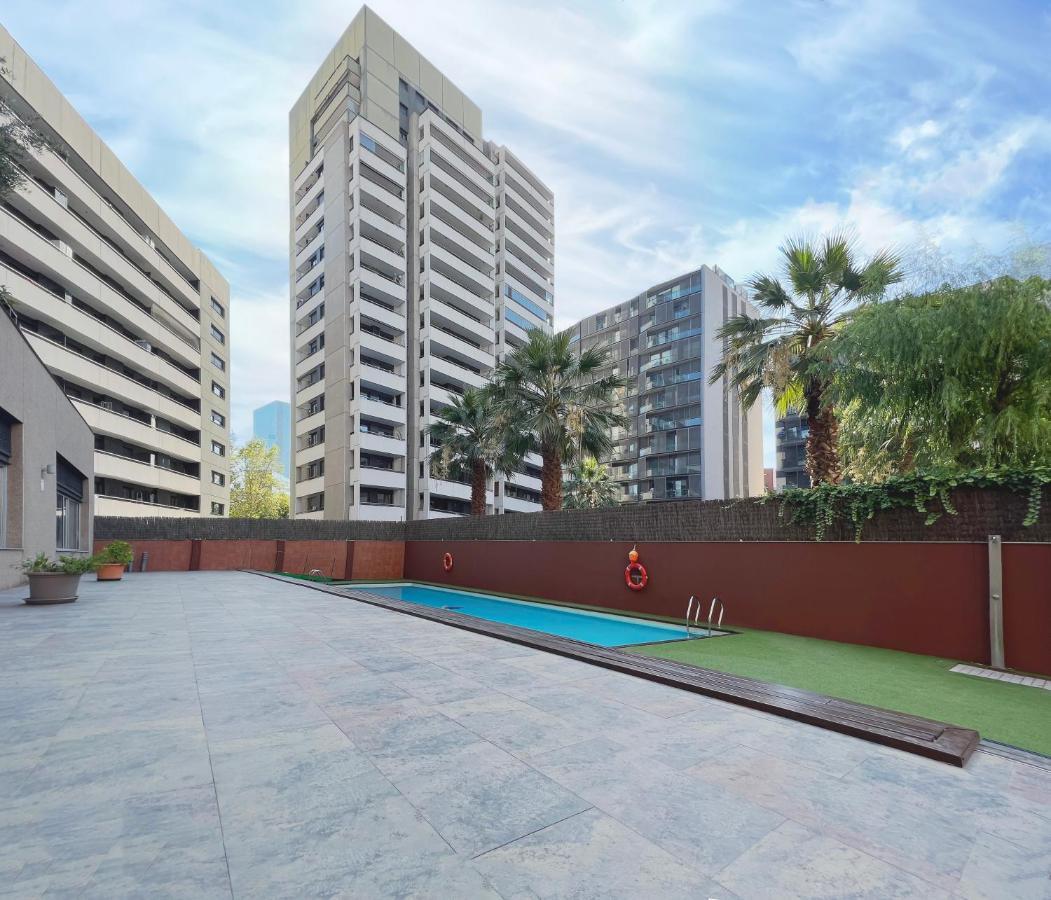 Stay U-Nique Apartments Venecuela Барселона Екстериор снимка