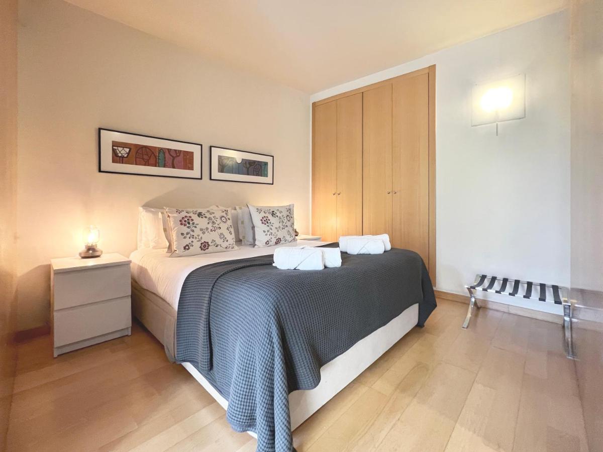 Stay U-Nique Apartments Venecuela Барселона Екстериор снимка